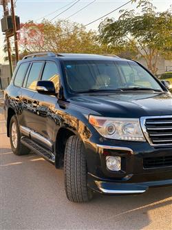 تويوتا لاندكروزر